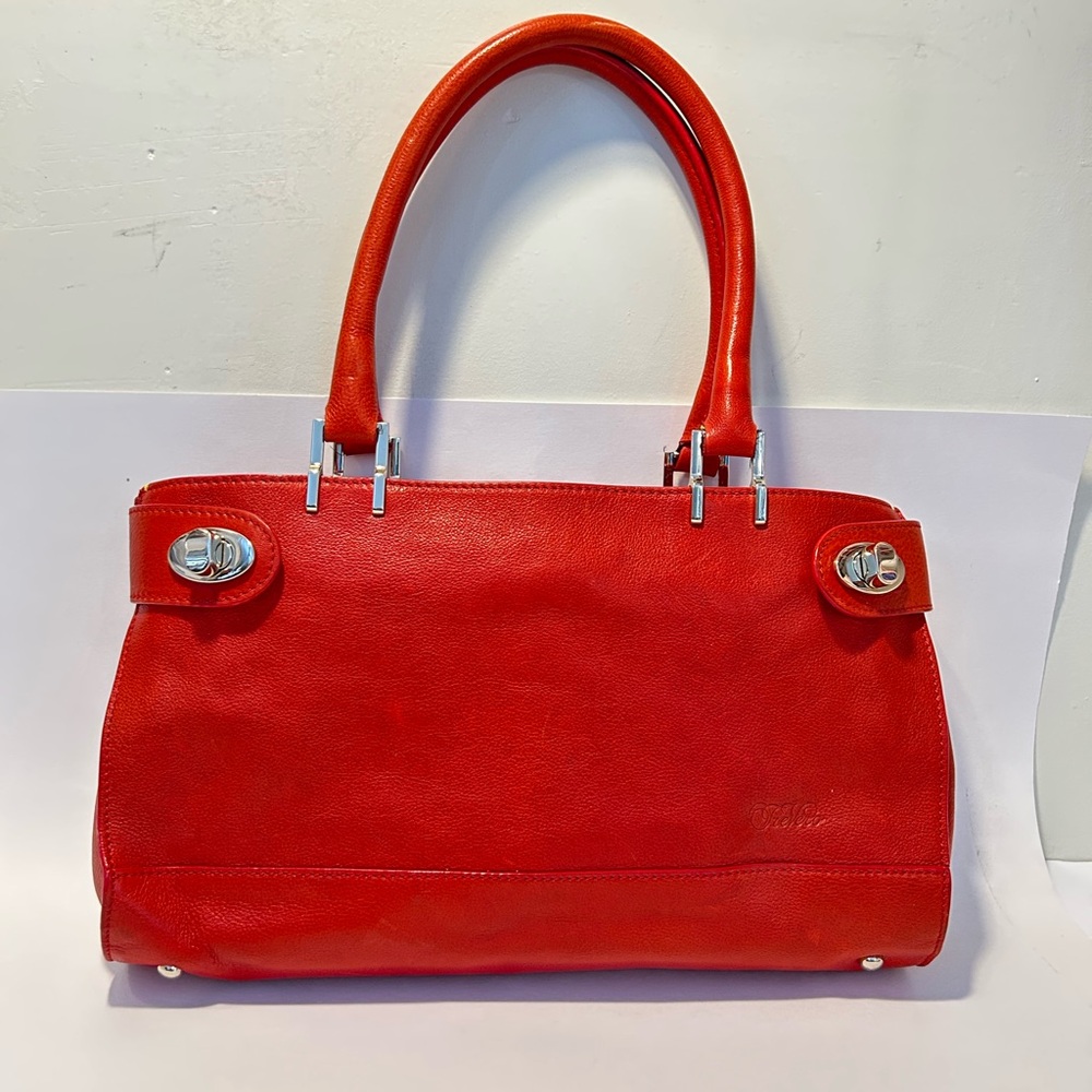 Tre Vero Red Leather Tote Handbag - Classic Structured Shoulder Bag